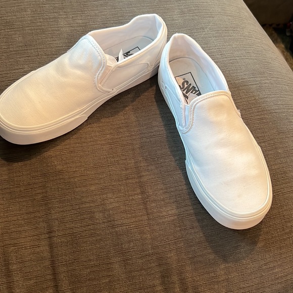 Vans - Picture 3 of 8